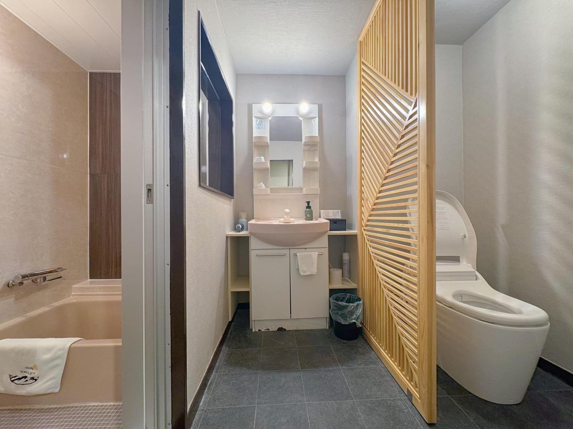 Kurobe Sunvalley Hotel Ōmachi Exteriör bild